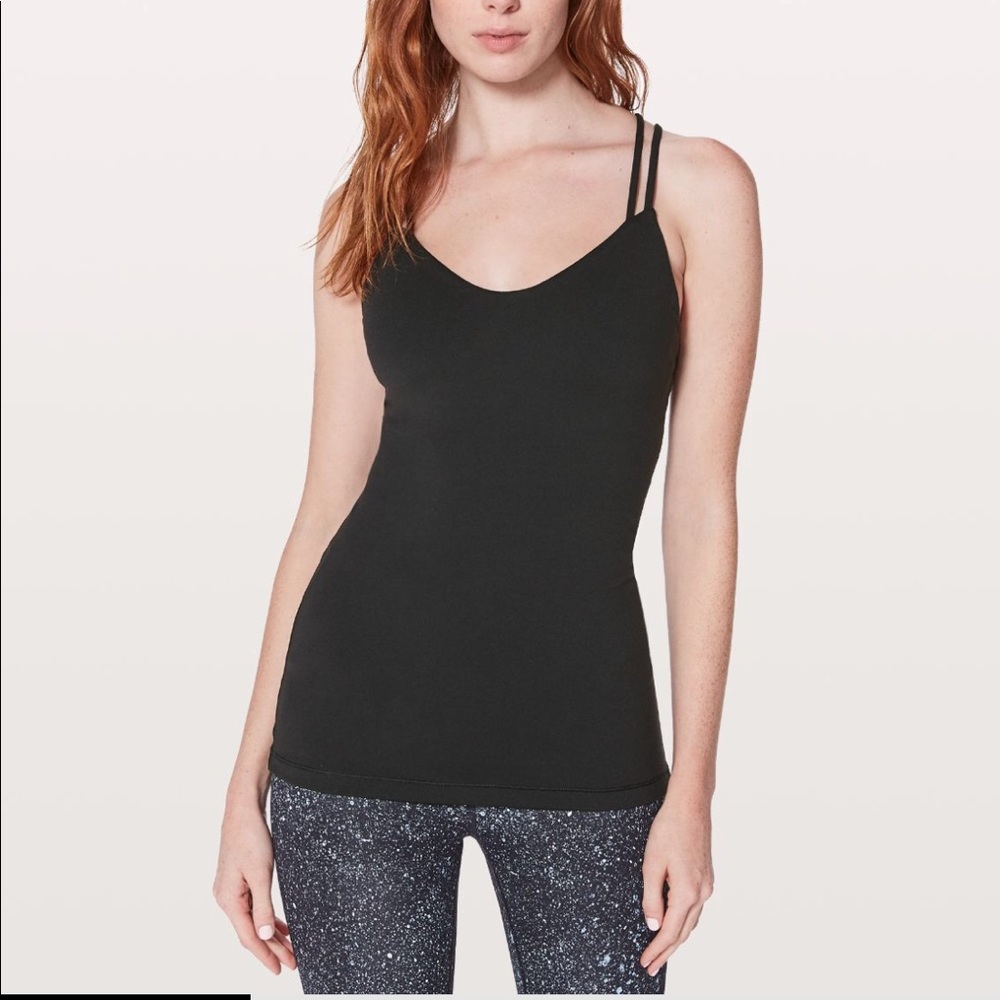 black lululemon top